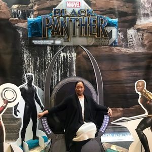 Meet your Posher, Phyllis